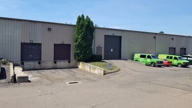 1 Corporate Dr, North Haven, CT for lease Building Photo- Image 2 of 2