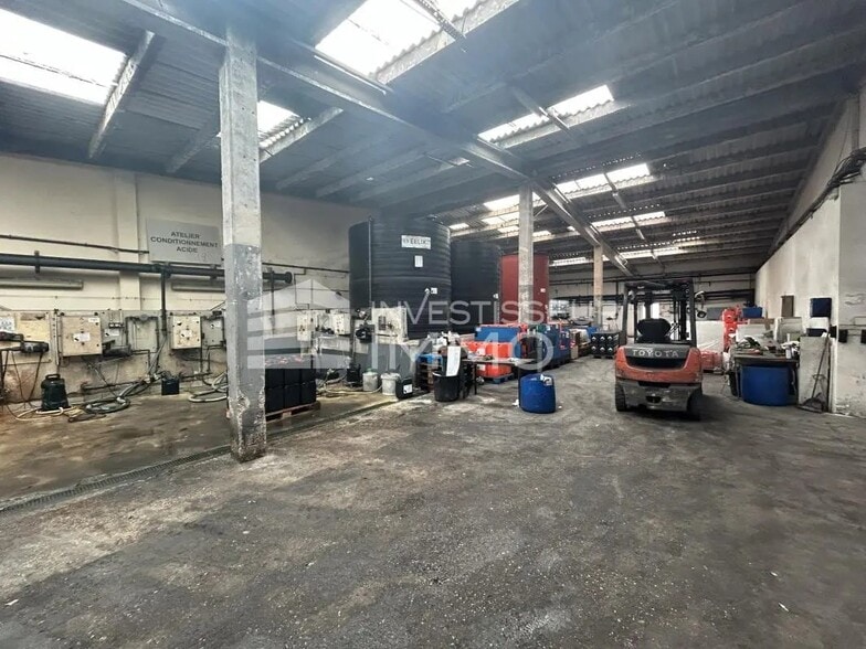 Local d'activités dans Vitry-sur-Seine à vendre - Photo intérieure - Image 3 de 3