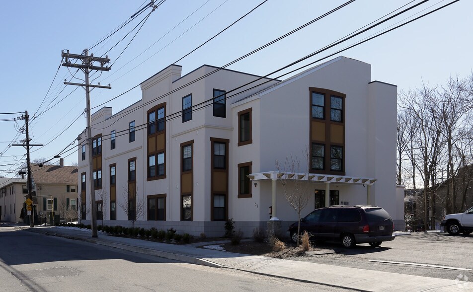 57 North Ave, Natick, MA à vendre - Photo principale - Image 1 de 4