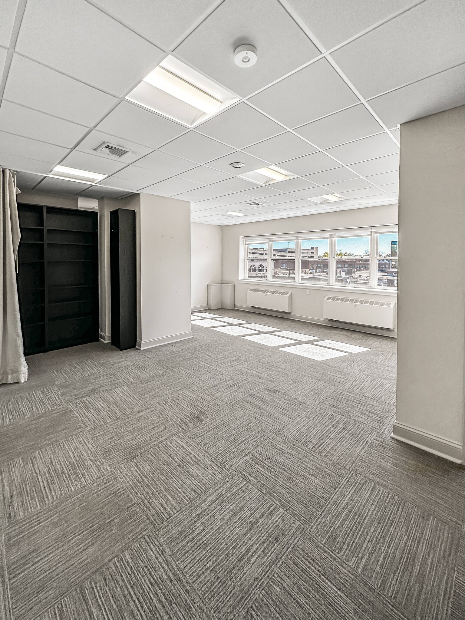 991-993 Farmington Ave, West Hartford, CT à louer Photo intérieure- Image 1 de 5