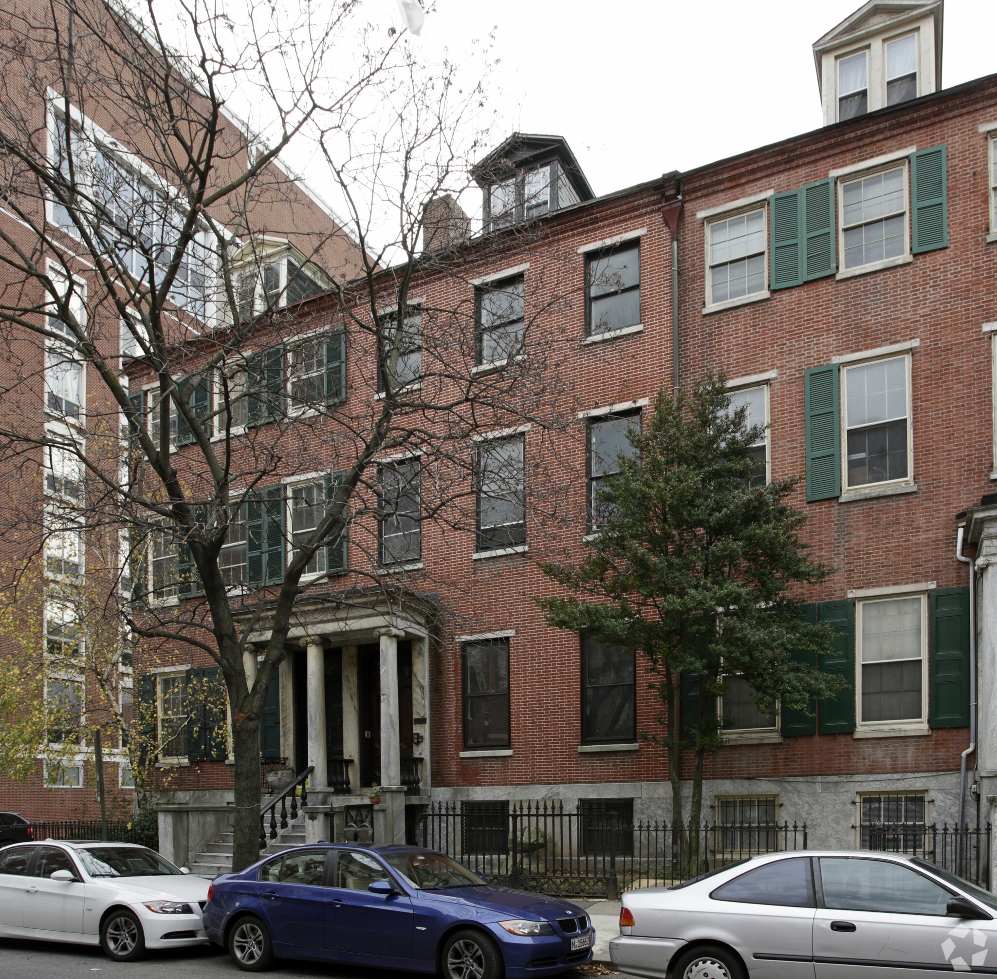 902 Spruce St, Philadelphia, PA à vendre Photo du bâtiment- Image 1 de 2