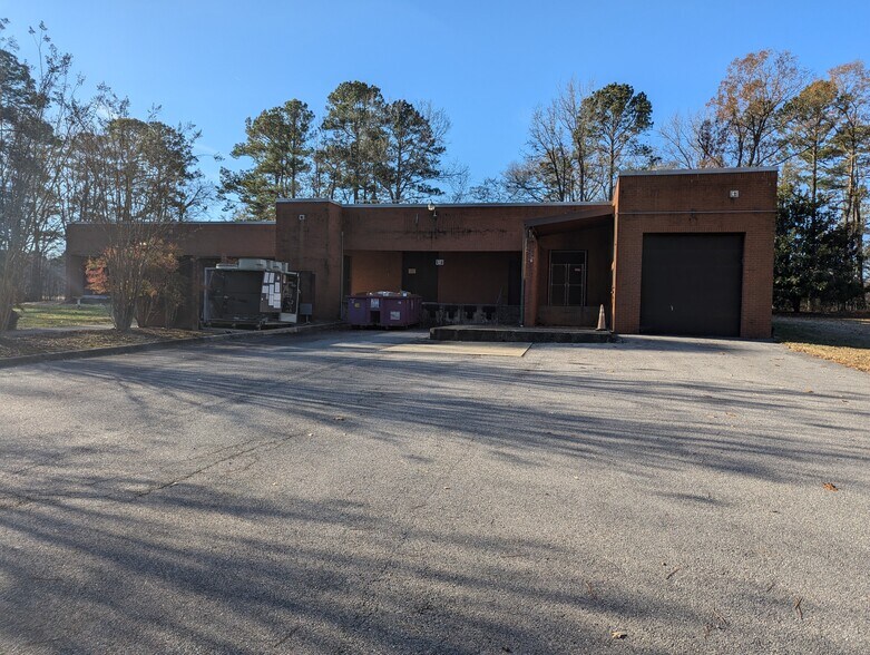 34591 General Mahone Blvd, Ivor, VA à vendre - Photo du bâtiment - Image 2 de 9