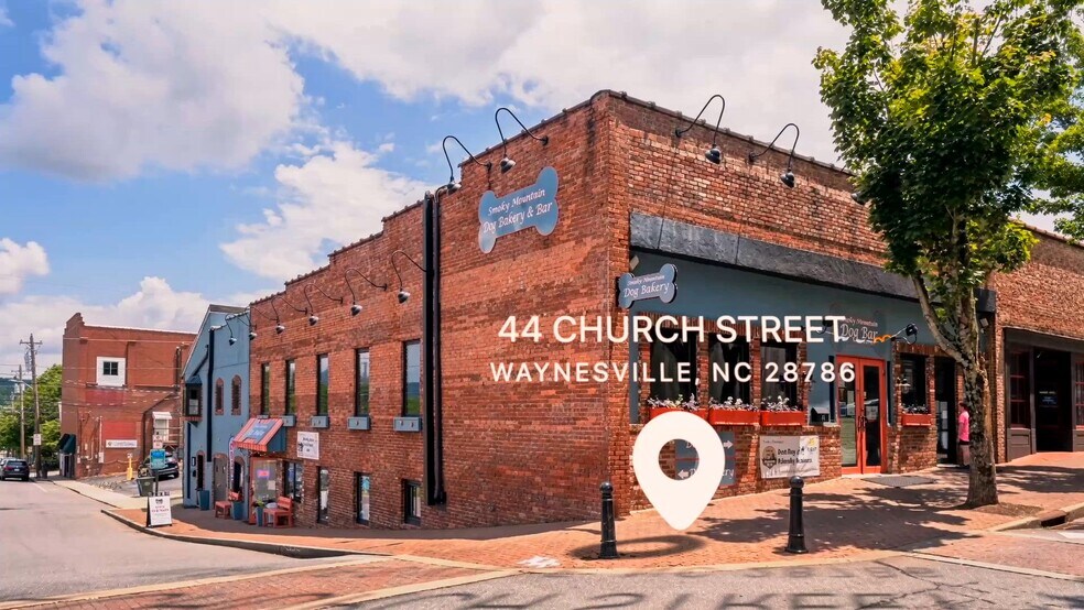 44 Church St, Waynesville, NC for sale - Commercial Listing Video - Image 3 of 33