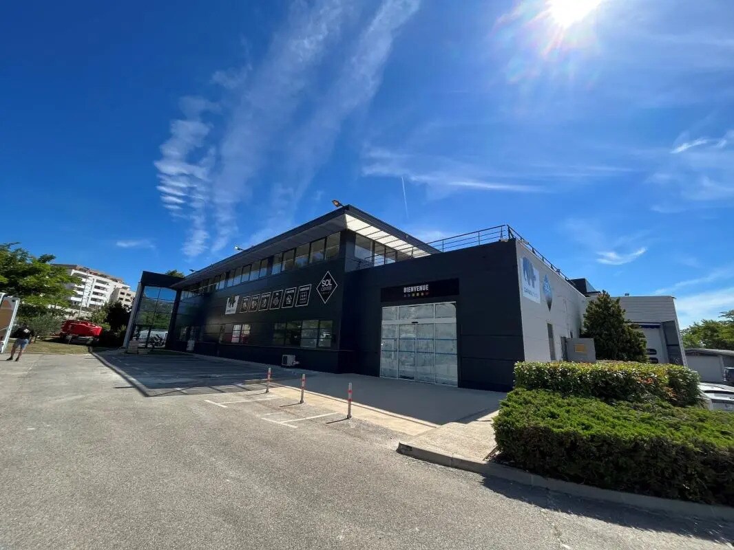Office in Marseille for lease Building Photo- Image 1 of 15