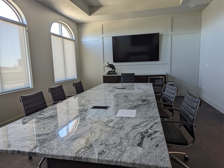 2613 Dallas Pky, Plano, TX à louer - Photo intérieure - Image 2 de 16