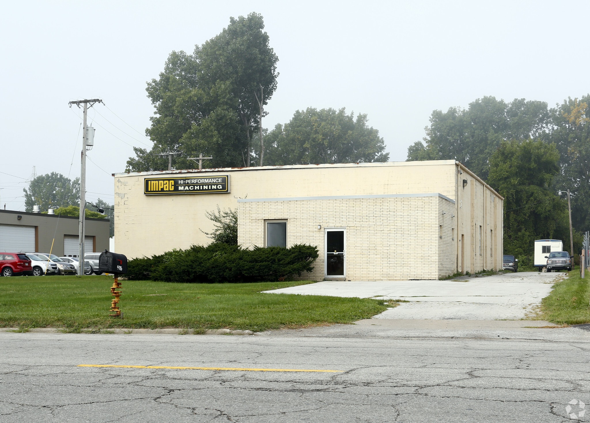 5515 Enterprise Blvd, Toledo, OH for lease Building Photo- Image 1 of 2