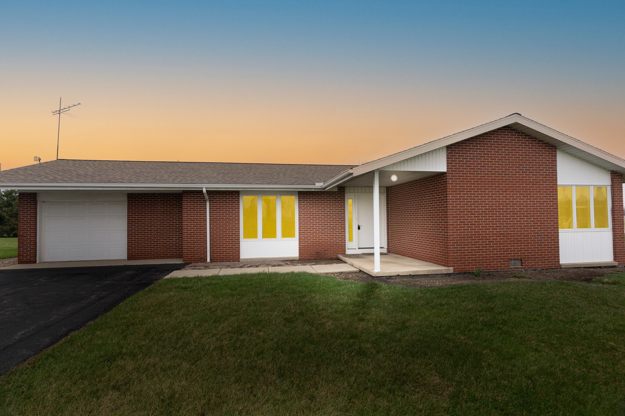 3009 Cisco Rd, Sidney, OH for lease Primary Photo- Image 1 of 32