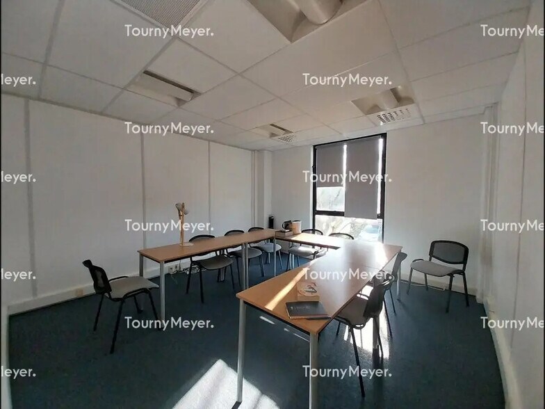 Office in Ramonville-Saint-Agne for lease - Interior Photo - Image 2 of 8