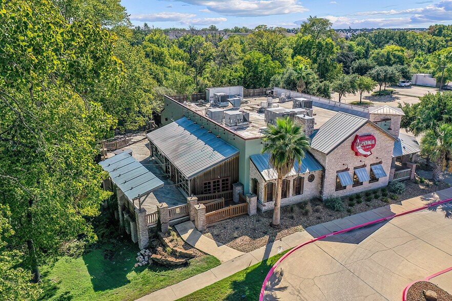 520 Harvey Rd, College Station, TX à louer - Photo du bâtiment - Image 1 de 10