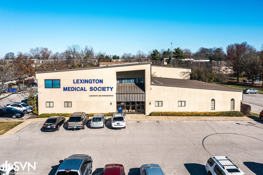 2628 Wilhite Ct, Lexington, KY for sale - Building Photo - Image 2 of 10