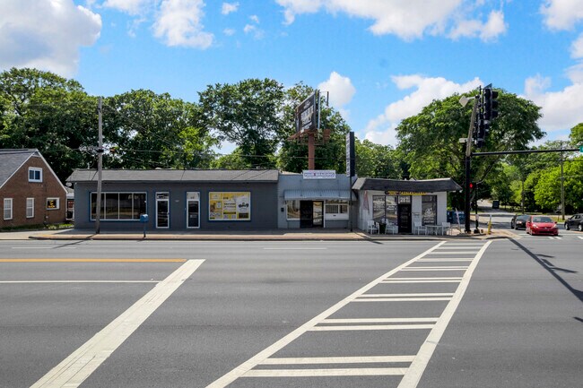 More details for 2915 Alston Dr, Atlanta, GA - Retail for Sale