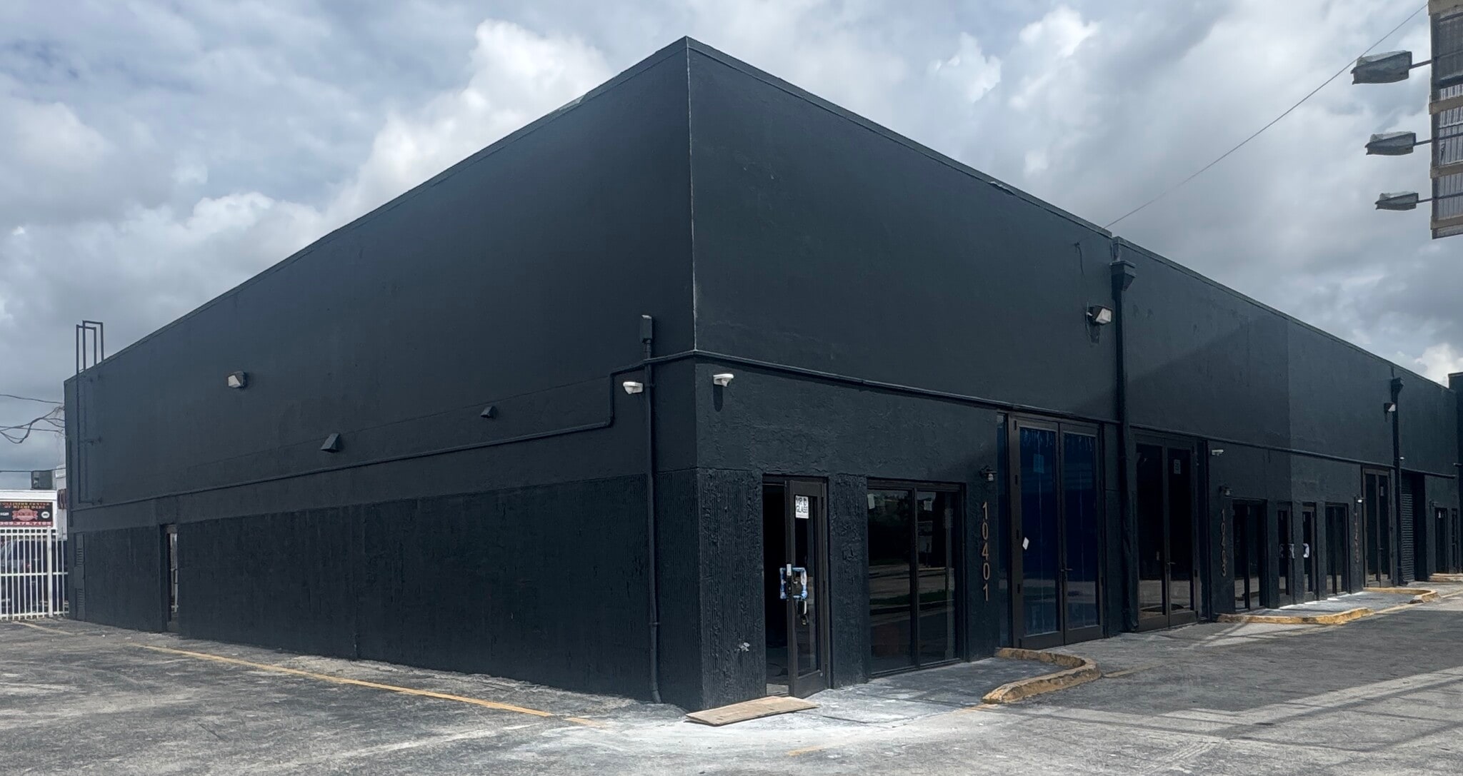 10401-10409 Quail Roost Dr, Miami, FL for lease Building Photo- Image 1 of 19