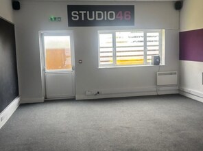 Cheltenham Rd, Ashton Under Hill à louer Photo intérieure- Image 1 de 3