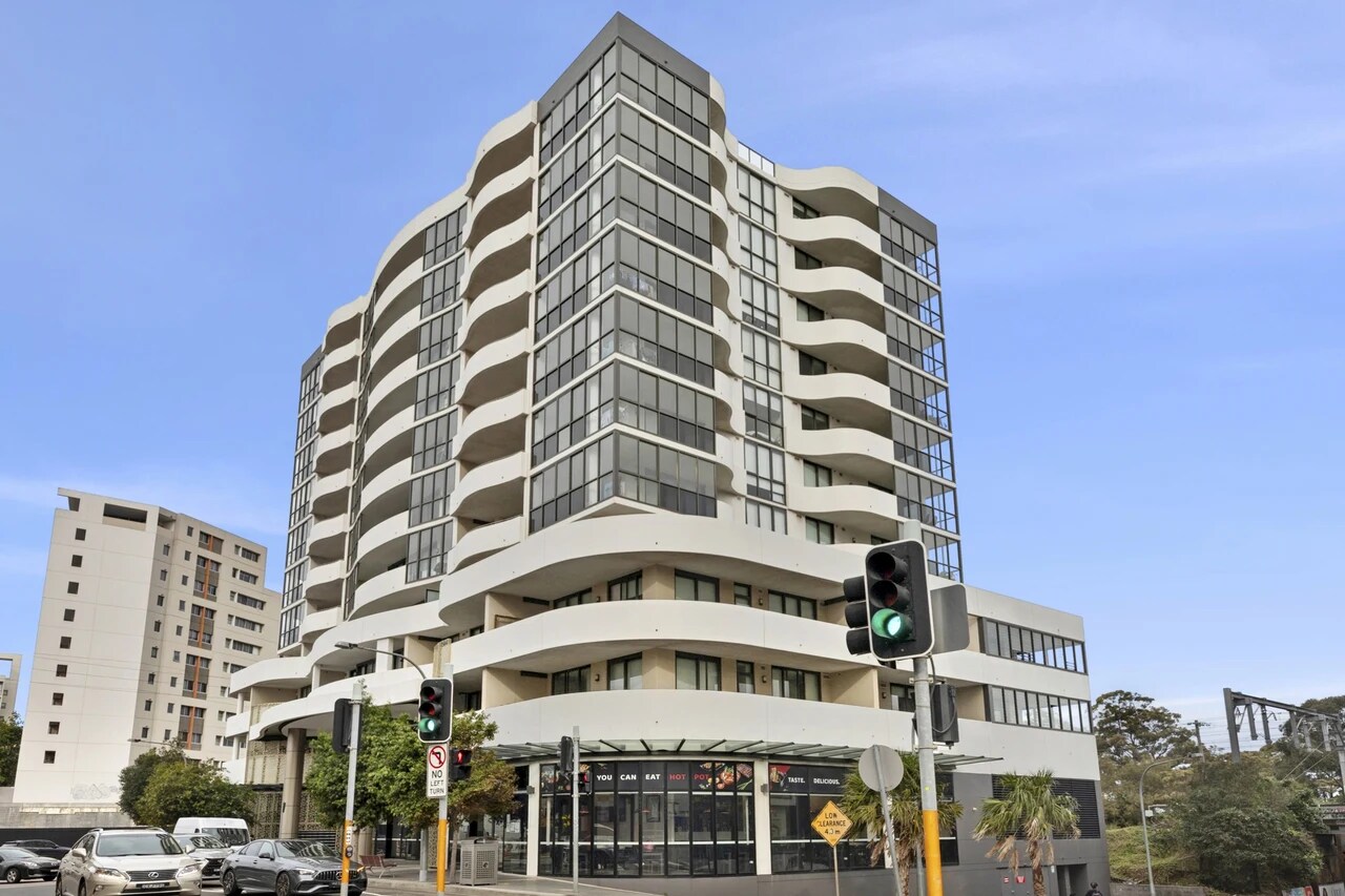 1 Treacy St, Hurstville à louer Photo principale- Image 1 de 2
