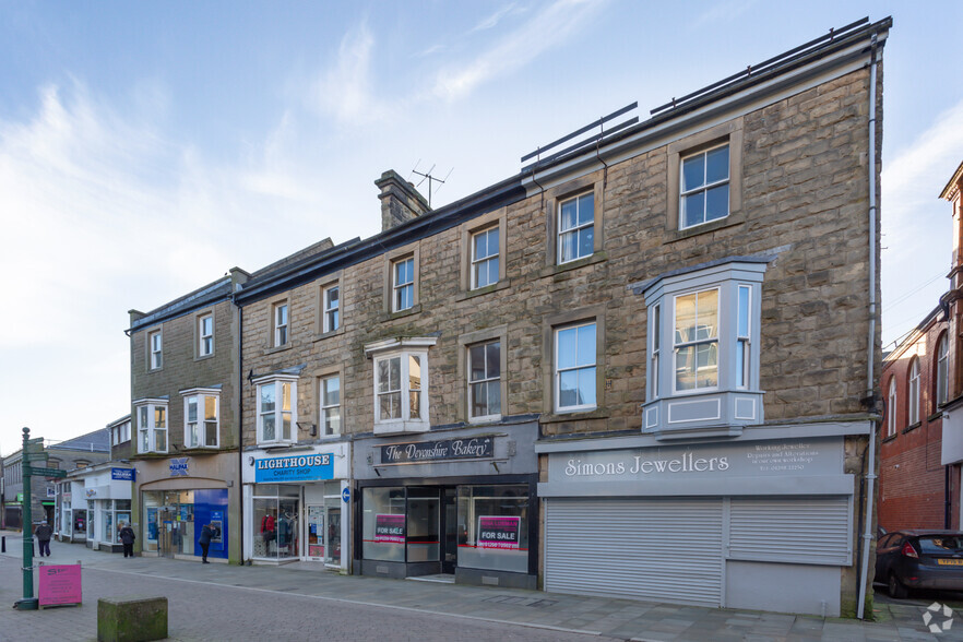 68-68a Spring Gardens, Buxton à vendre - Photo du bâtiment - Image 1 de 1