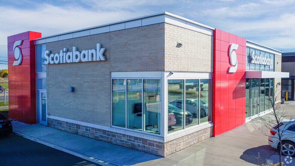 8345 Financial Dr, Brampton, ON à louer - Photo du bâtiment - Image 2 de 4