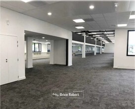 Bureau dans Vénissieux à louer Photo intérieure- Image 1 de 17