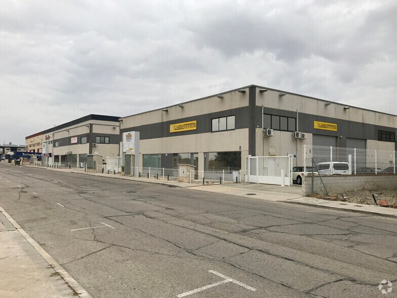 Avenida de los Pocillos, 10, Valdemoro, Madrid à vendre - Photo du bâtiment - Image 2 de 2