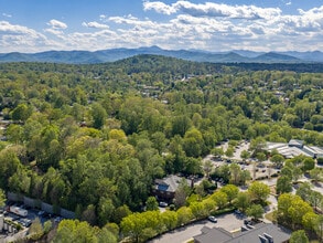 4 Medical Park Dr, Asheville, NC - Aérien  Vue de la carte - Image1