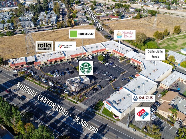 Plus de détails pour 27737 Bouquet Canyon Rd, Santa Clarita, CA - Commerce de détail à louer