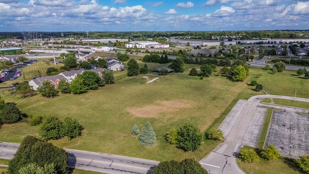 7525 McFarland Blvd, Indianapolis, IN for sale - Primary Photo - Image 3 of 4