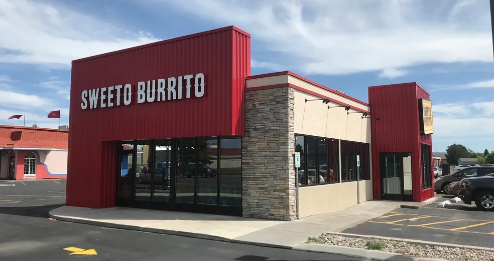 2090 E 17th St, Idaho Falls, ID à louer - Photo du bâtiment - Image 1 de 7
