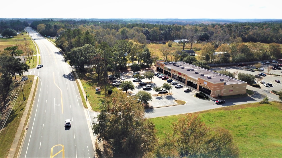 1954-1990 Pat Thomas Pky, Quincy, FL for lease - Building Photo - Image 3 of 4