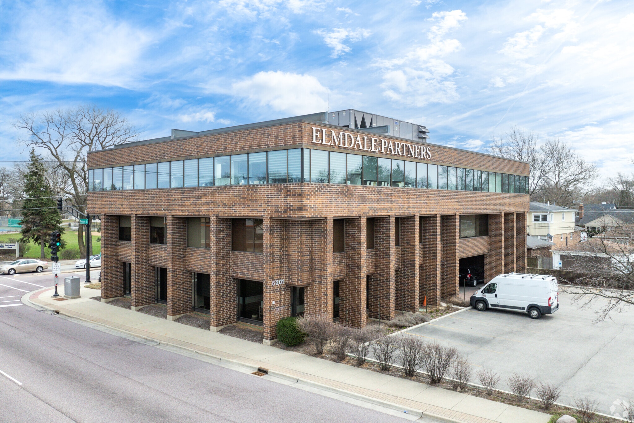 5301 Dempster St, Skokie, IL for lease Primary Photo- Image 1 of 11