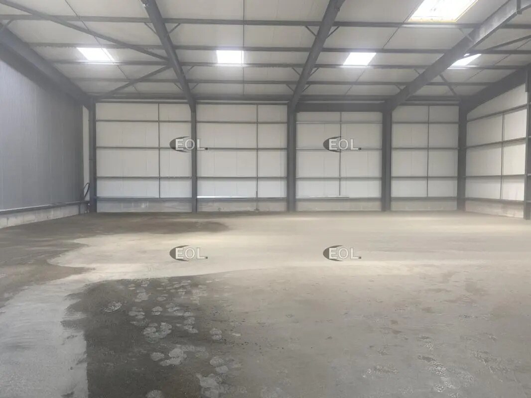 Industriel dans Cavaillon à louer Photo du bâtiment- Image 1 de 2