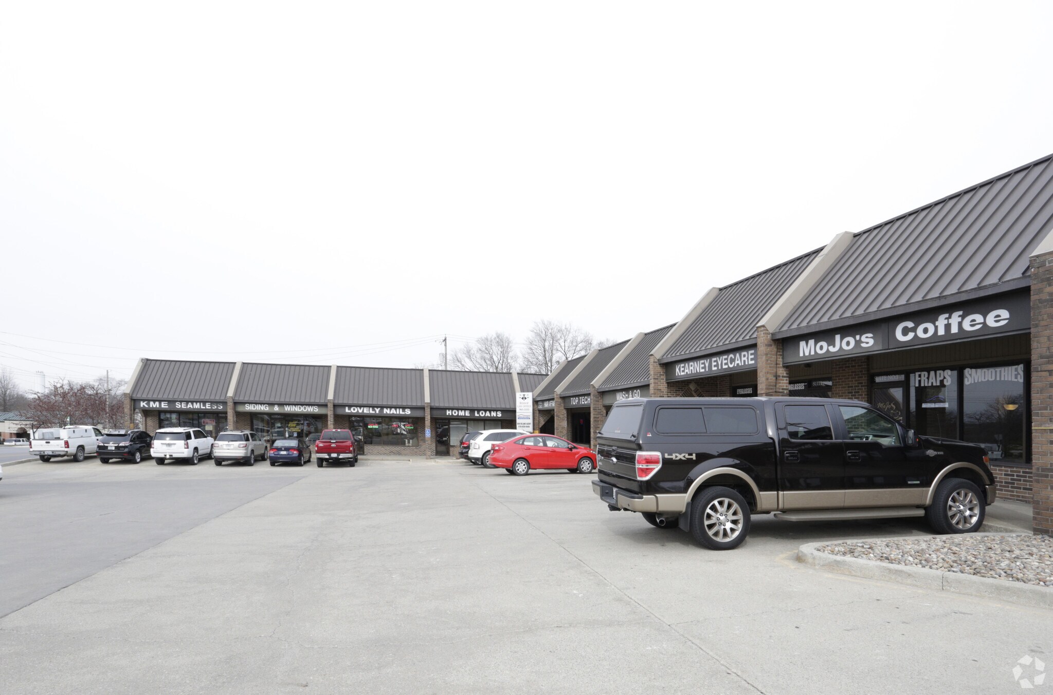 100 E 6th St, Kearney, MO à louer Photo principale- Image 1 de 5