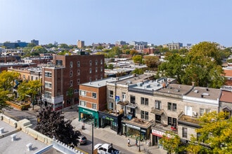 807-813 Av Du Mont-Royal E, Montréal, QC - AERIAL  map view