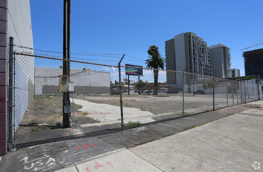 15th St, San Diego, CA à vendre - Photo principale - Image 1 de 1