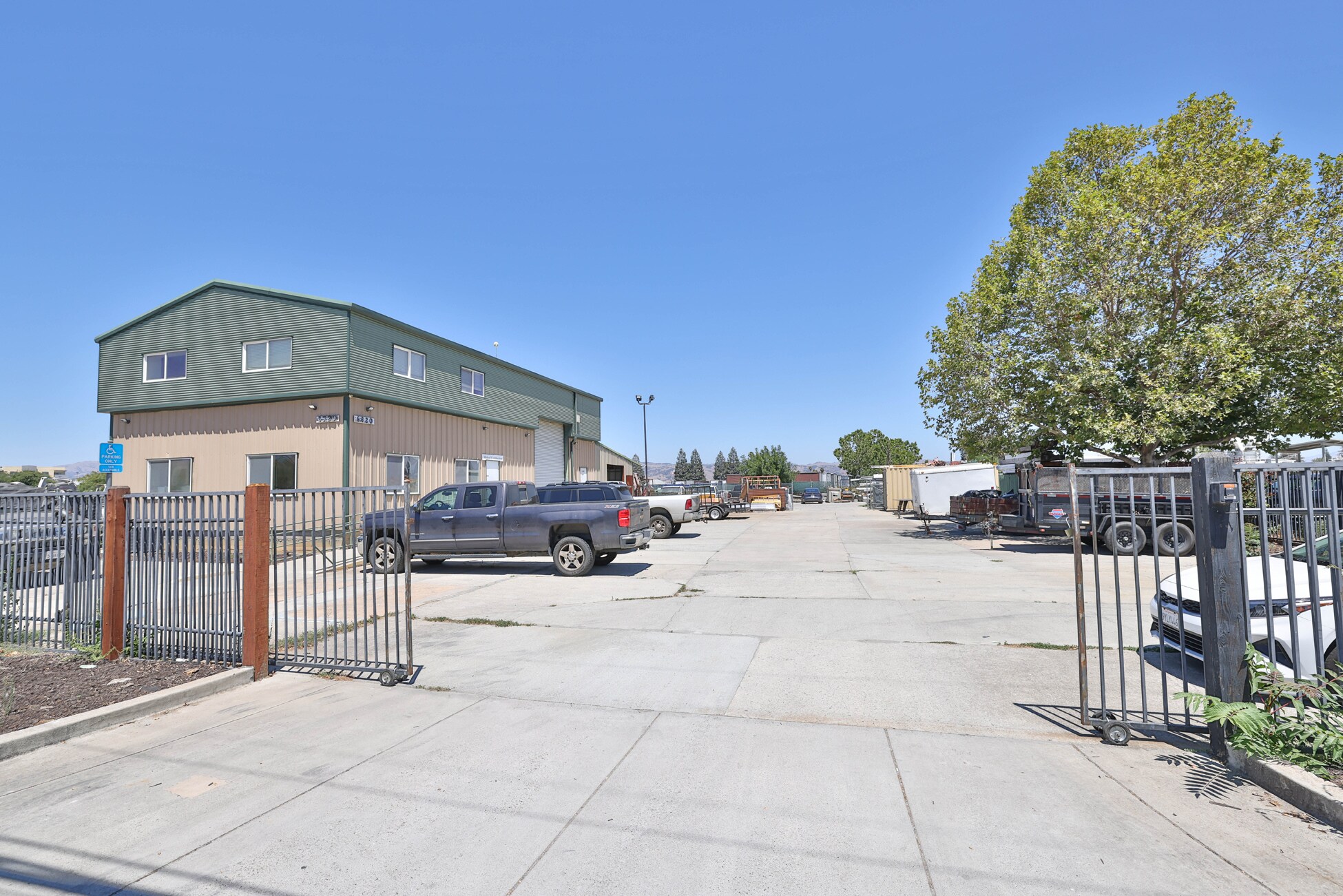 6620 Monterey Rd, Gilroy, CA à vendre Photo du bâtiment- Image 1 de 33