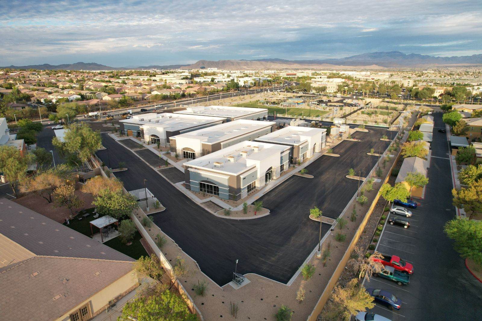 2980 W Horizon Ridge Pky, Henderson, NV for sale Primary Photo- Image 1 of 5