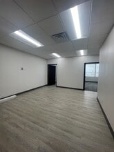 2225 E Randol Mill Rd, Arlington, TX for lease Interior Photo- Image 1 of 7