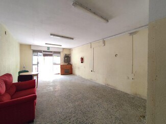 Plus de détails pour Commerce de détail à louer