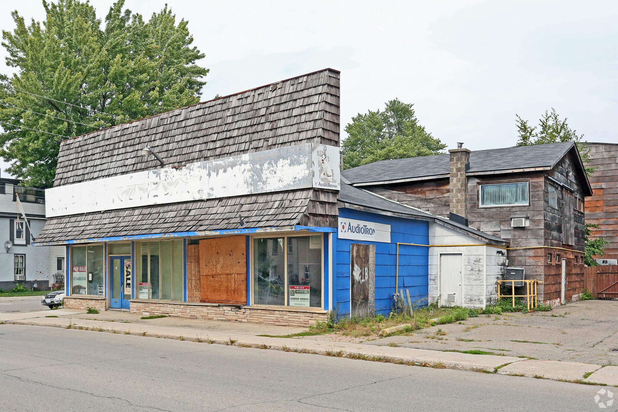 109 Perth St, Brockville, ON for sale Primary Photo- Image 1 of 1