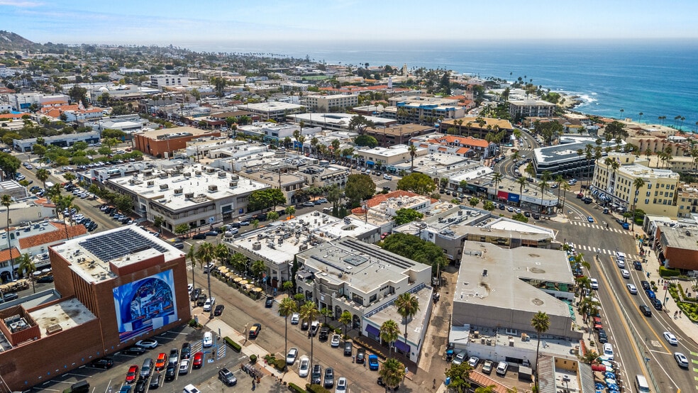 7938 Herschel Ave, La Jolla, CA for lease - Building Photo - Image 3 of 7