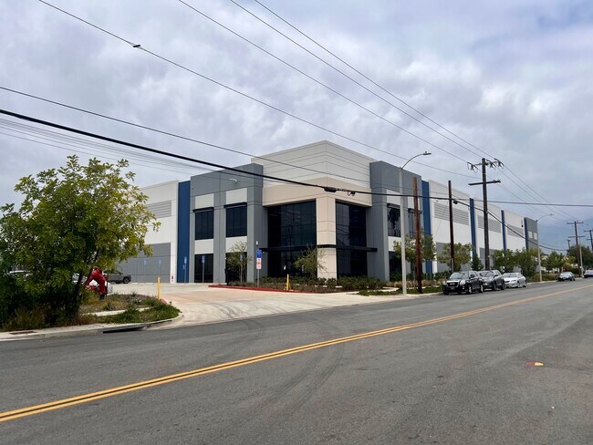 More details for 415 S Motor Ave, Azusa, CA - Industrial for Lease