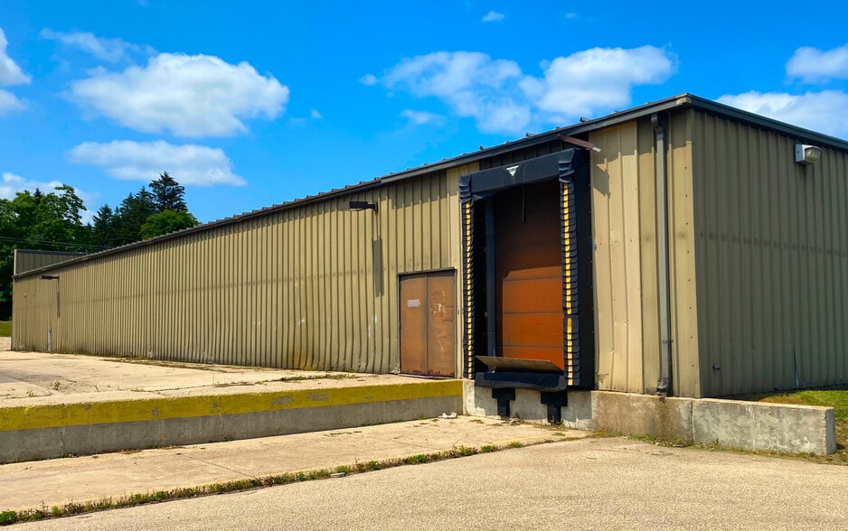 291 S Main St, Clintonville, WI for lease - Building Photo - Image 3 of 23