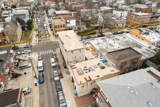 12417 18th Ave, Flushing, NY - Aérien  Vue de la carte - Image1