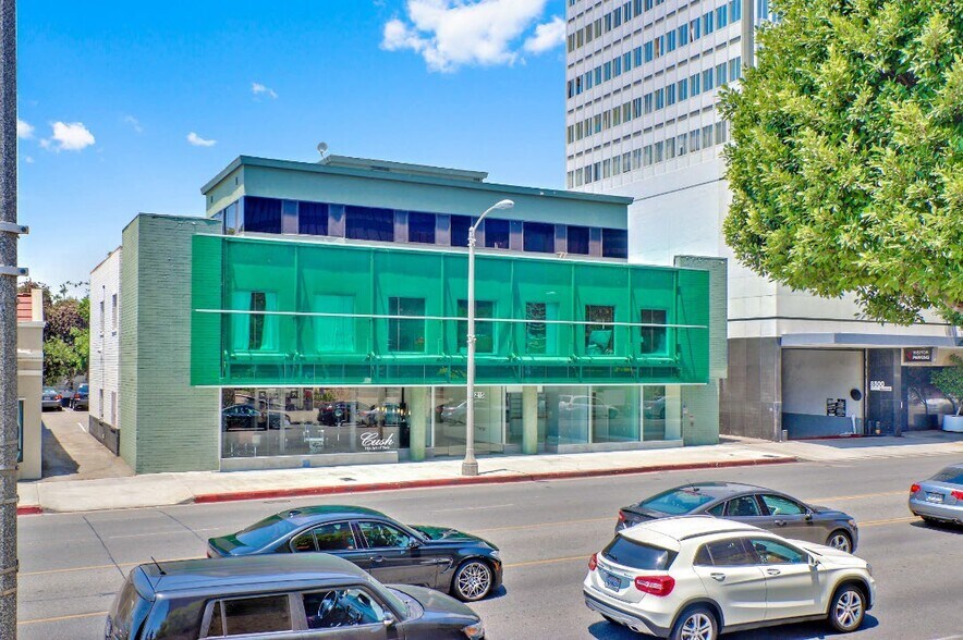 215 S La Cienega Blvd, Beverly Hills, CA à louer - Photo du bâtiment - Image 2 de 10