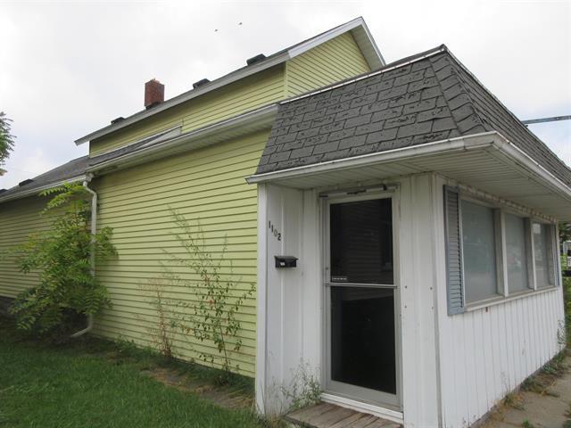 1100-1102 Garfield Ave, Bay City, MI à vendre - Photo du bâtiment - Image 3 de 14