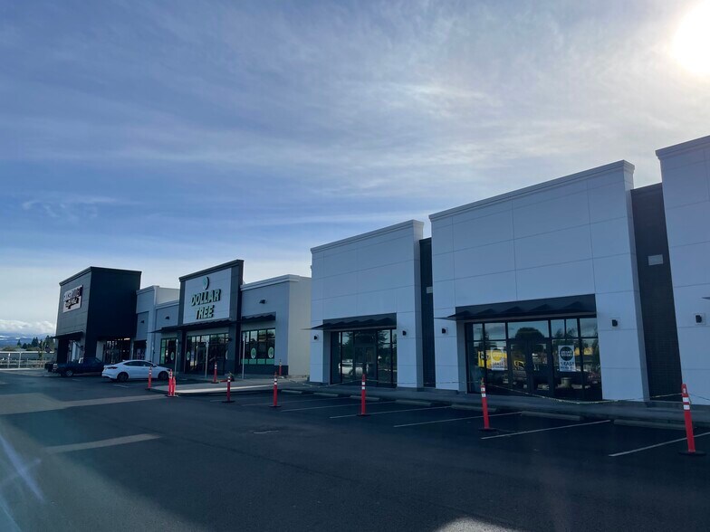 180 Leroy Ave, Molalla, OR for lease - Building Photo - Image 2 of 3