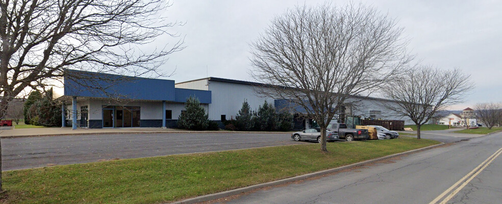 108 Business Park Dr, Frankfort, NY for lease - Building Photo - Image 1 of 11