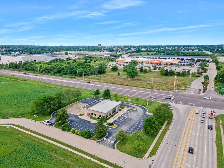 2001 Shepard Rd, Normal, IL for lease - Building Photo - Image 2 of 15