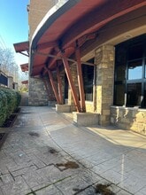 777 Commercial St SE, Salem, OR for lease Building Photo- Image 1 of 7