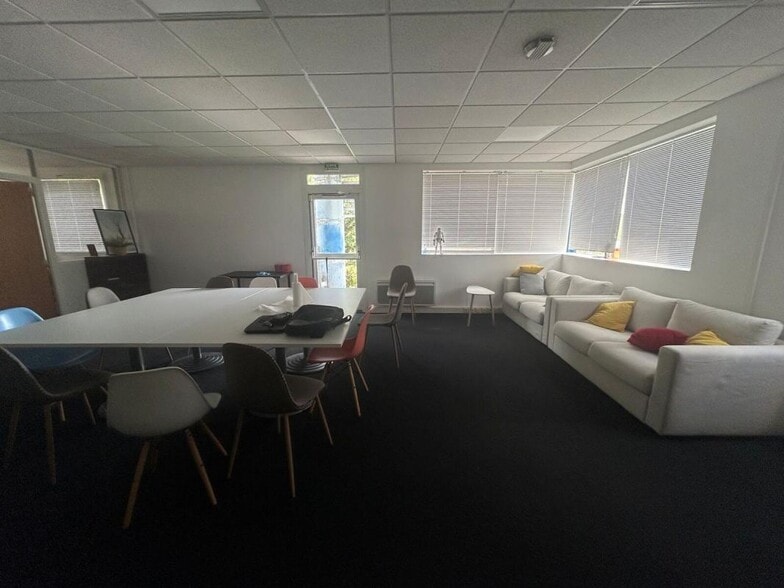 14 Rue Jean Giono, Dijon à louer - Photo intérieure - Image 2 de 9