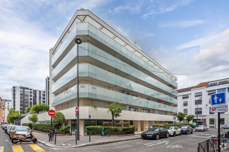 71 Rue Bayen, Paris à louer - Photo du bâtiment - Image 2 de 2