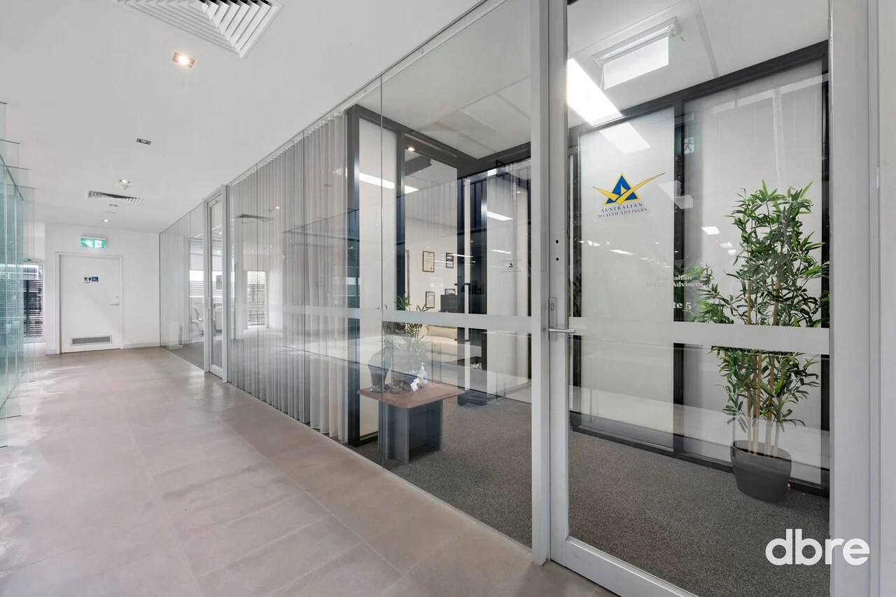 342-344 South Rd, Hampton East for lease Interior Photo- Image 1 of 4
